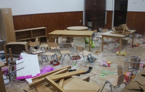 Primarul scolii din Clejani distruse de trei elevi: "Au devastat in proportie de 90%" / VIDEO