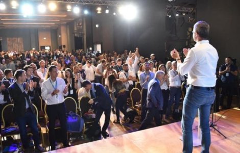 Dan Barna, validat ca presedinte USR: Tara se insanatoseste. Romania va avea sansa alegerii intre doua variante de Romanie