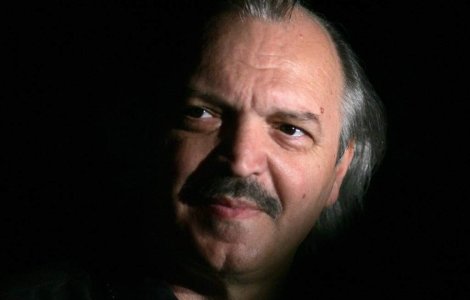 De la Camera Deputatilor la Hard Rock Cafe