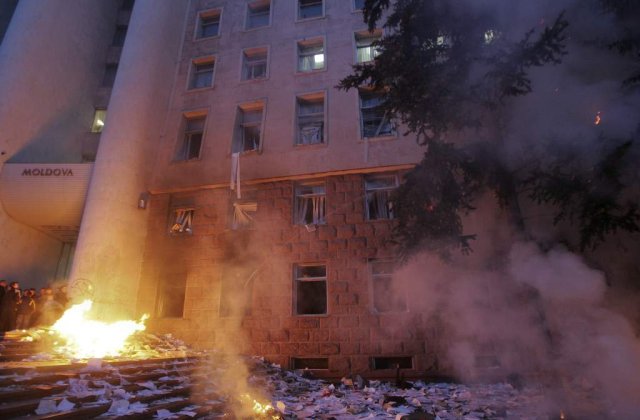Unul dintre organizatorii protestelor de la Chisinau, in pericol de moarte