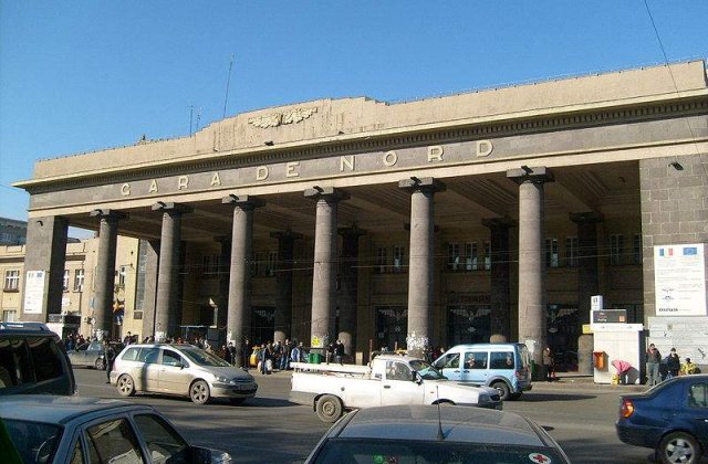 Amenzi de peste 30 de mii de lei pentru taximetristii din zonele garilor din Bucuresti