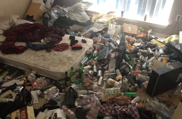 Nu ai vrea sa locuiesti cu ei: 15 colegi de camera care transforma totul intr-o catastrofa