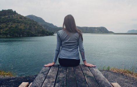 Medic: "Tot mai multi romani vin cu complicatii, dupa ce s-au diagnosticat gresit si s-au tratat pentru hemoroizi"