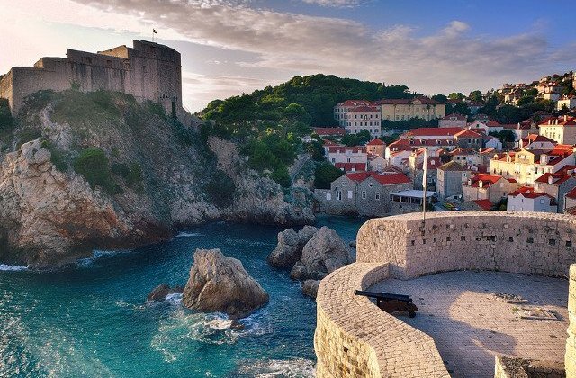 Atentionare de calatorie pentru Croatia: Coduri portocaliu si galben privind intensificarile vantului