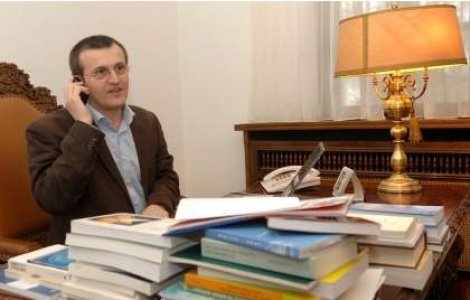 Macovei si Preda, nominalizati pentru premiile "Europarlamentarul Anului"