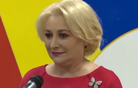 Noua gafa a Vioricai Dancila: "Nicio mama sa nu ii fie frica ca nu va primi salariul sau ca ii va fi taiata alocatia copilului"