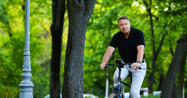 Klaus Iohannis, apel la protejarea mediului, intr-un mesaj cu ocazia Zilei Mondiale Fara Masini