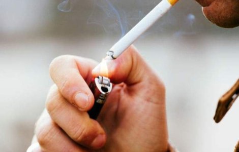 Studiu: Peste 5 milioane de romani fumeaza zilnic