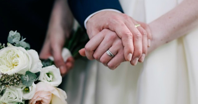 11 chinezi din aceeasi familie s-au casatorit si au divortat de 23 de ori intr-o luna