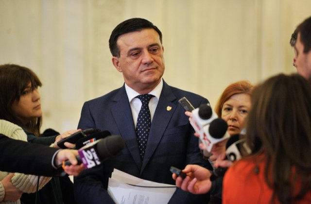 Niculae Badalau: Politistii sa asigure siguranta cetateanului, sa nu mai fie lenesi, aroganti