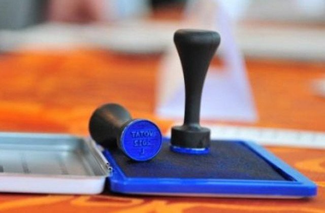 BEC a stabilit ordinea celor 14 candidati la alegerile prezidentiale pe buletinele de vot