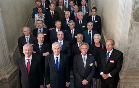  Udpate  Reprezentantii Comisiei din Venetia iau "la puricat" justitia din Romania