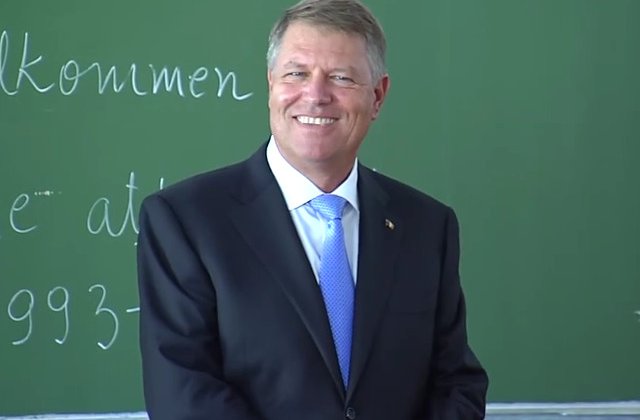 Iohannis catre studenti: La ultimele alegeri, ati distrus mitul tanarului apatic si pasiv care nu voteaza