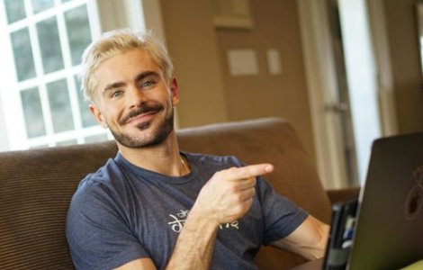  Top  10+ momente cand vedetele au facut gafe in social media