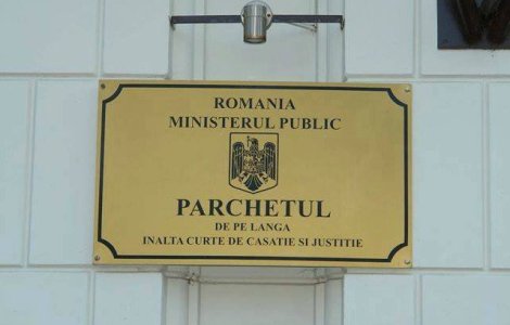 Mama Luizei Melencu a depus o plangere penala la Parchetul General