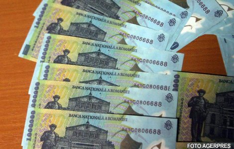 Lefuri de pana la 5.400 de lei pentru angajatii din preuniversitar