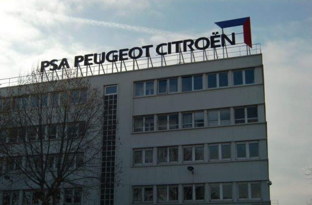 Guvernul francez: Este nevoie urgenta de restructurare la Peugeot-Citroen