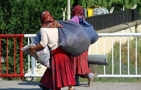 Ministri francezi asteptati cu proteste in Romania