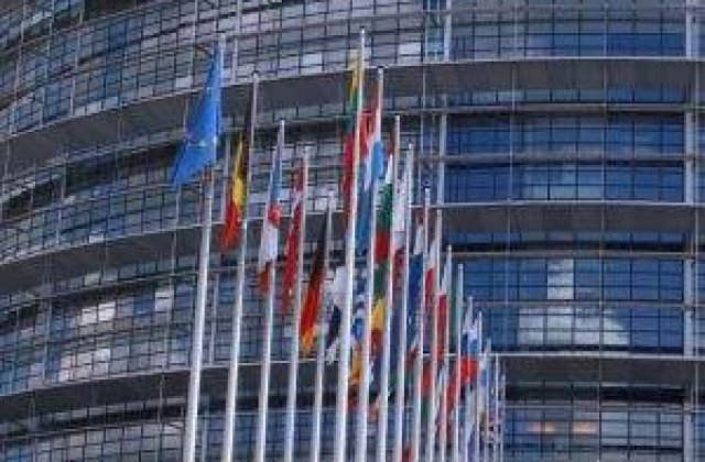 Parlamentul European dezbate situatia politica din Romania