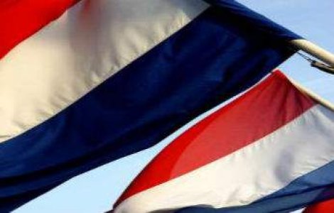 Olanda: Au inceput alegerile legislative anticipate