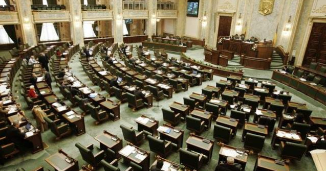 Studentii de la medicina solicita o solutie clara pentru examenul de rezidentiat, ininte de ziua votului motiunii de cenzura