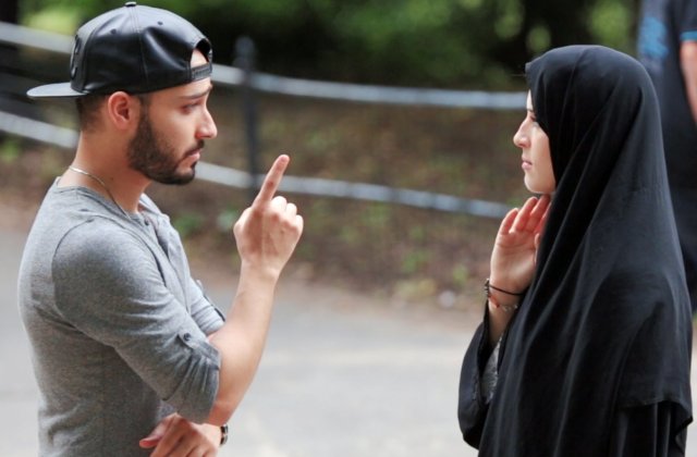 Femeile singure si cuplurile straine necasatorite vor putea inchiria camere la hotel in Arabia Saudita