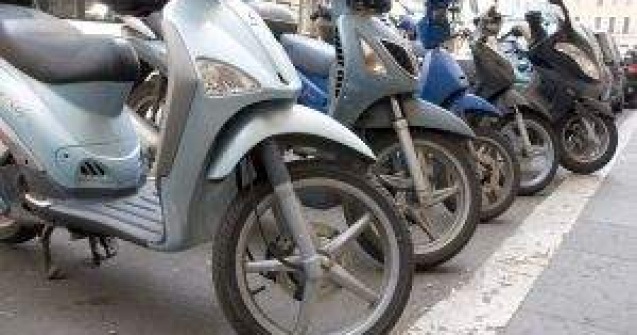 Inca 4 luni de "libertate" pentru cei care conduc mopede fara permis