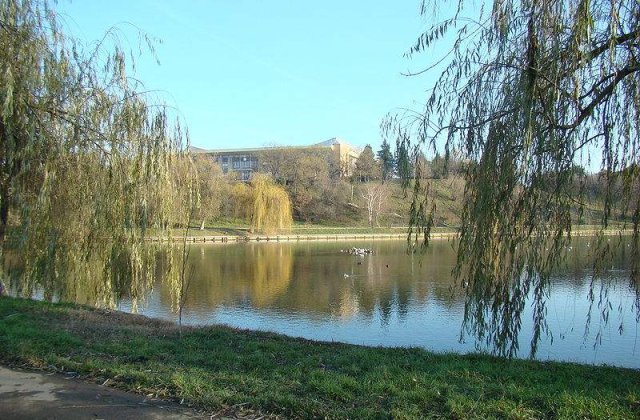 Targul de carte scolara Gaudeamus va avea loc in Parcul Tineretului