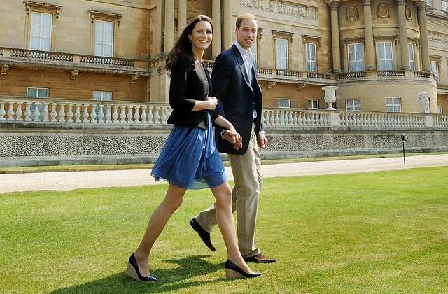 SCANDALOS: Un tabloid detine poze cu Kate Middleton topless