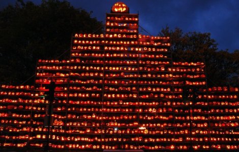 Primul festival de Halloween din Romania, in Parcul Herastrau. Se va construi cel mai mare zid de dovleci personalizati si iluminati din Europa