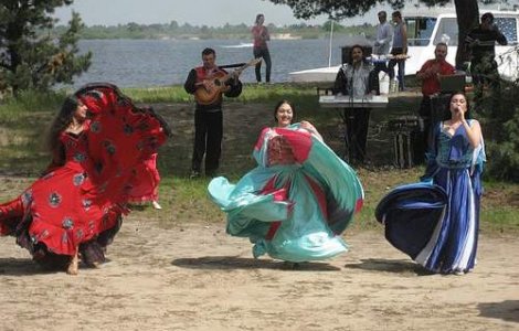 Sambata va avea loc o manifestatie la Lyon impotriva expulzarii romilor