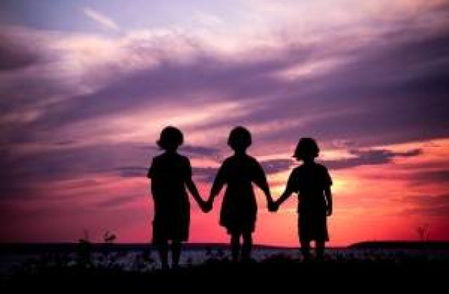 Preafericitul Daniel: Cine are carte, pleaca departe