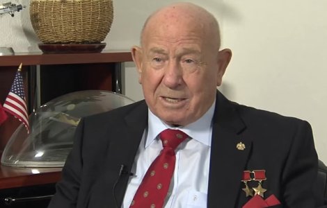 A murit cosmonautul sovietic Alexei Leonov, primul om care a efectuat o iesire in spatiu
