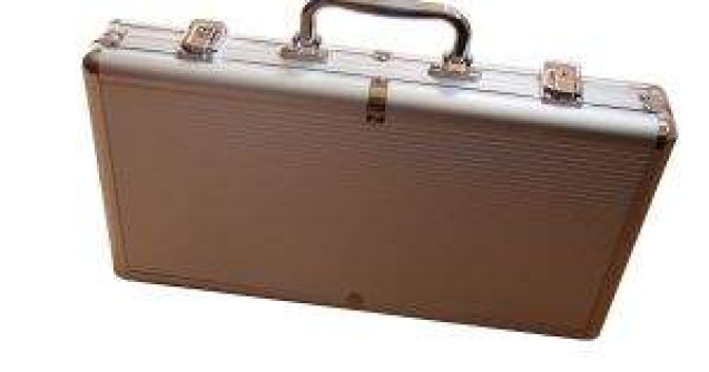 Au venit in Romania sa faca bani: Cine sunt strainii cu cele mai mari venituri?