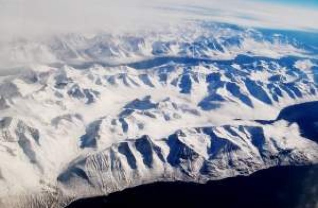 Gheata de la Polul Nord se va topi complet in urmatorii 4 ani