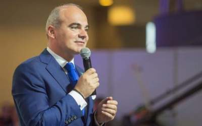 Rares Bogdan: Vom sta de...