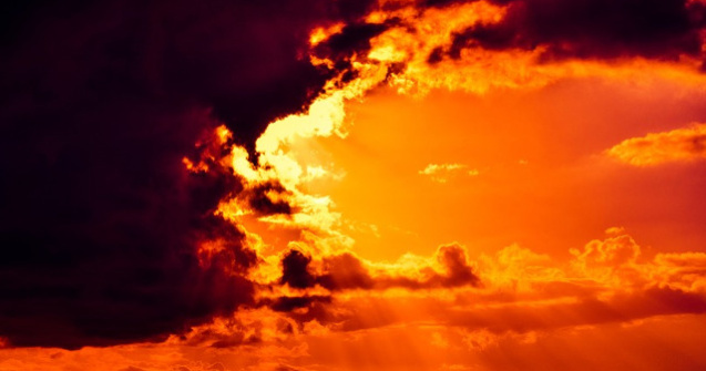 O familie care a trait 9 ani intr-o pivnita "asteptand sfarsitul lumii", descoperita de autoritati/ FOTO