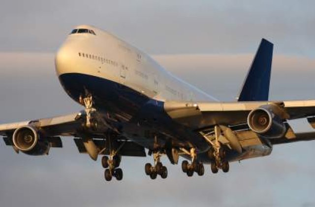 O explozie in avionul Air France este considerata improbabila