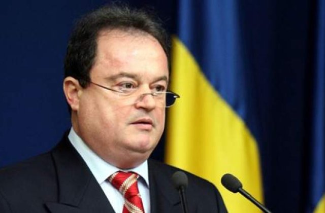 PDL incearca sa recastige sefia Senatului