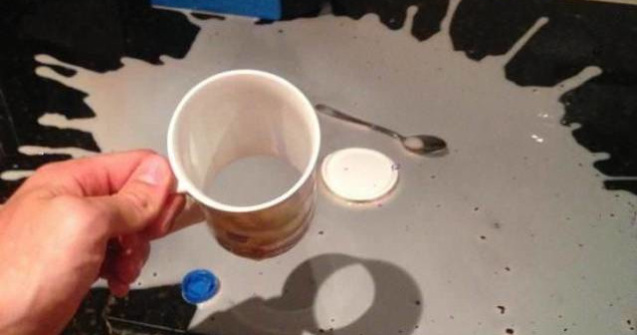  Top  Nu e ziua lor cea mai buna: 10+1 fotografii cu oameni care au nevoie disperata de ajutor