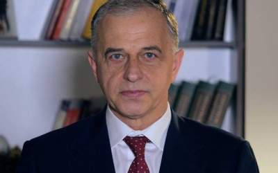 Mircea Geoana a preluat...