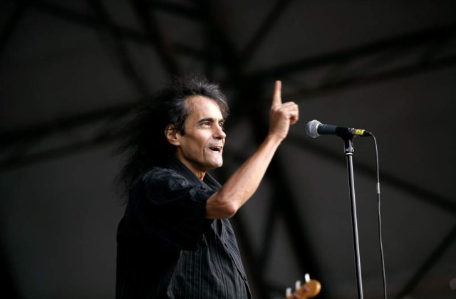 Iris, concert-surpriza la Peninsula