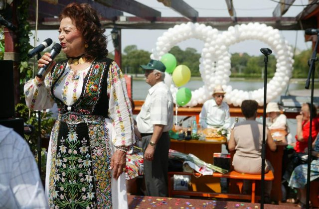 Dupa ce a spus ca o batea si o insela, Maria Ciobanu ne cere &#39;sa respectam memoria lui Ion Dolanescu&#39;