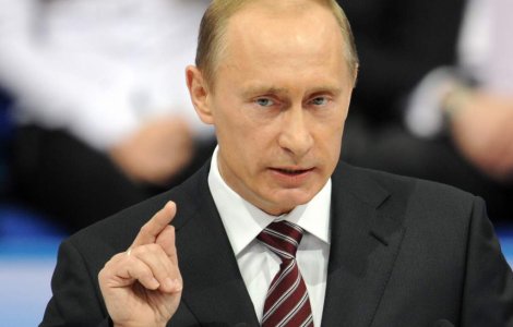 Putin l-a criticat public pe Deripaska si a aruncat cu un creion in el