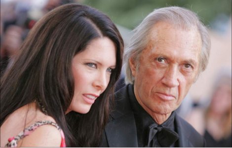 David Carradine a decedat in urma unui accident autoerotic