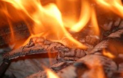 Incendiu la fosta fabrica Faur din Capitala