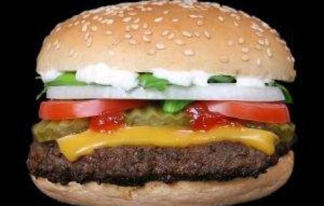 Un hamburger, mai daunator pentru mediu decat un camion