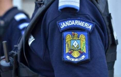 Reactia prompta a unui jandarm aflat in timpul liber dupa ce a auzit tipetele unei femei careia ii era furata poseta