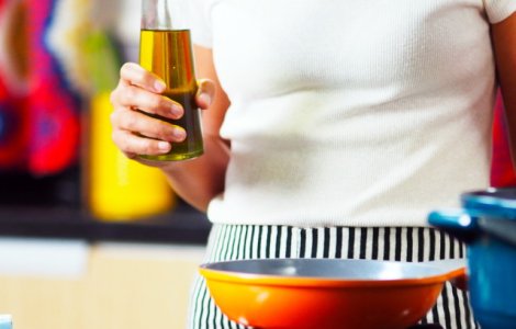 Auchan extinde programul de colectare a uleiului alimentar uzat la nivel national