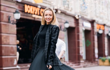  Top  Pastreaza-le ca noi cat mai mult timp: 7 trucuri de care sa tii cont cand speli hainele negre